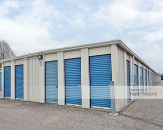 Photo 5 of Grand Storage - 3909 South Washington Street, Grand Forks, ND