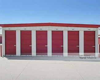 Photo 6 of Windsor Storage - 4439 Memorial Hwy, Mandan, ND