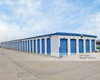 Photo 1 of Storage Max - 623 Gateway Drive, East Grand Forks, MN