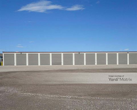 Photo 4 of Five Star Storage - 3320 Hamilton Street #6, Bismarck, ND