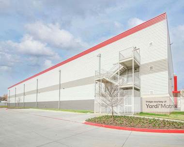 Storage Units for Rent available at 7104 South Cooper Street, Arlington, TX 76001
