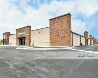 Photo 2 of Storelocal Storage - 1024 Parkway Drive, Spring Hill, TN