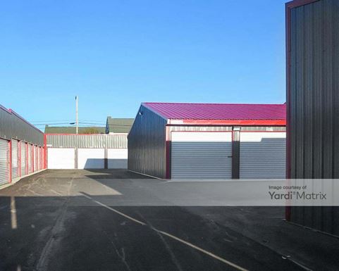Photo 3 of Menards Self Storage - 5810 State Street, Saginaw, MI