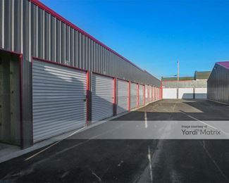 Photo 5 of Menards Self Storage - 5810 State Street, Saginaw, MI