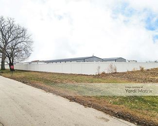 Photo 4 of Molly MaLovely-s Storage - 4712 South Carbon Hill Road, Gardner, IL