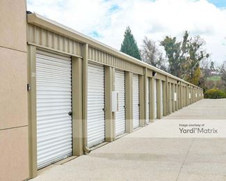 Photo 3 of River Avenue Self Storage - 800 River Avenue, Oakdale, CA