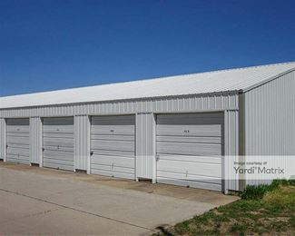 Photo 4 of Sss Storage - 2017 Morrison Avenue, Bismarck, ND