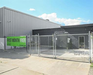Storage Units for Rent available at 1615 Broadway Avenue NW, Grand Rapids, MI 49504