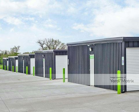 Photo 4 of Lifestyle Storage - 5707 South Washington Street, Grand Forks, ND