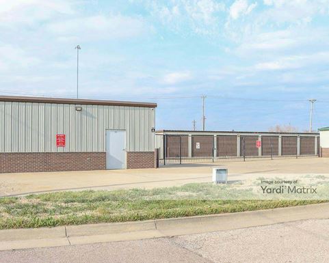 Photo 4 of I-70 Self Storage - 2421 NW Walker Avenue, Topeka, KS