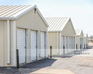 Photo 3 of Alota Storage - 1324 SW Auburn Road, Topeka, KS
