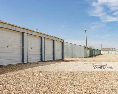 Storage Units for Rent available at 1441 SW Auburn Road, Topeka, KS 66615