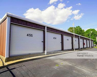 Storage Units for Rent available at 1311 North Maple Street, Searcy, AR 72143