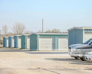 Photo 2 of HPS Storage - 2836 NW US Highway 24, Topeka, KS