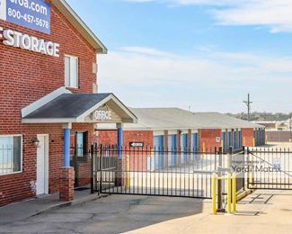 Photo 1 of Storage Rentals of America - 1825 SW Westport Drive, Topeka, KS