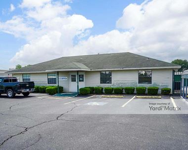Storage Units for Rent available at 2700 Commerce Circle, Pine Bluff, AR 71601