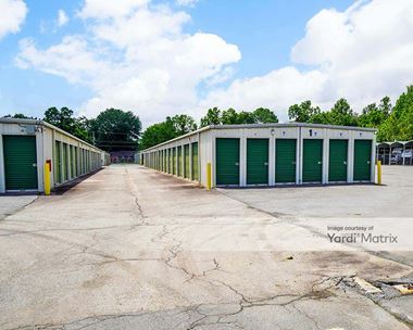 Storage Units for Rent available at 2700 Commerce Circle, Pine Bluff, AR 71601
