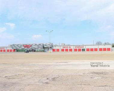 Storage Units for Rent available at 240 SE 29th Street, Topeka, KS 66605