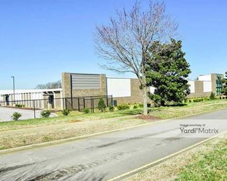 Photo 2 of Extra Space Storage - 5015 Malachite Drive, Murfreesboro, TN