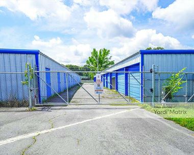 Storage Units for Rent available at 3005 North Midland Park Drive, Pine Bluff, AR 71603