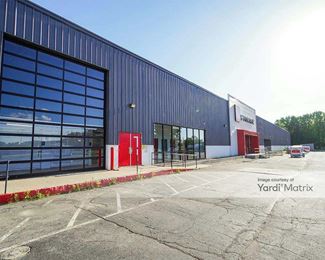 Photo 1 of Searcy U Storage - 1001 East Beebe Capps Expwy, Searcy, AR