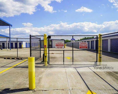 Photo 3 of Elf Storage - 131 US-64, Beebe, AR