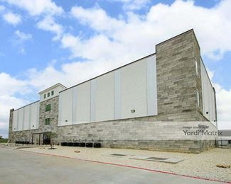 Photo 2 of Simply Storage - 31817 U.S. Hwy 84, McGregor, TX