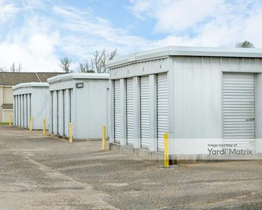 Storage Units for Rent available at 2132 Denton Road, Dothan, AL 36303