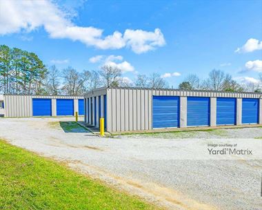 Storage Units for Rent available at 175 Bob Hall Road, Dothan, AL 36305