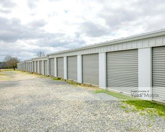 Photo 4 of Solomon Road Storage - 637 Solomon Road, Headland, AL