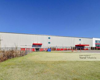 Photo 1 of CubeSmart Self Storage - 2506 Dickerson Pike, Nashville, TN
