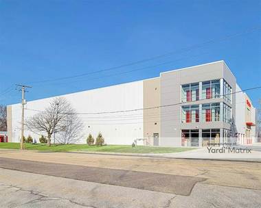 Storage Units for Rent available at 27W010 North Avenue, West Chicago, IL 60185