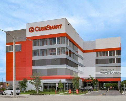 Photo 3 of CubeSmart Self Storage - 3020 SE 6th Avenue, Fort Lauderdale, FL
