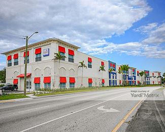 Photo 2 of Storage Rentals of America - 1717 45th Street, West Palm Beach, FL