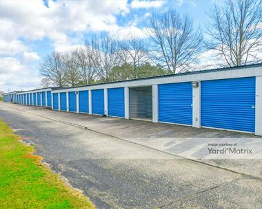 Storage Units for Rent available at 116 South Woodburn Drive, Dothan, AL 36305