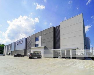 Photo 2 of Storage Center, The - 4520 South University Avenue, Little Rock, AR