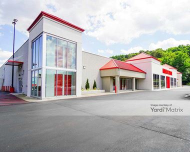 Storage Units for Rent available at 2510 Cantrell Road, Little Rock, AR 72202