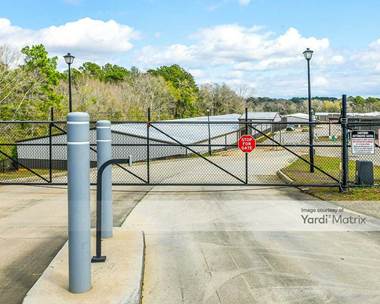 Storage Units for Rent available at 105 Cason Court, Dothan, AL 36305