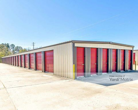 Photo 5 of Iron Storage - 1601 West Magnolia Avenue, Geneva, AL