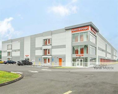 Storage Units for Rent available at 2165 State Street, Hamden, CT 06517