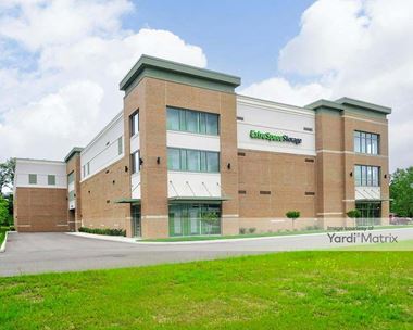 Storage Units for Rent available at 2219 East Ireland Road, South Bend, IN 46614