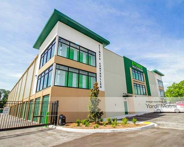 Storage Units for Rent available at 1550 Edgewood Ave W, Jacksonville, FL 32208