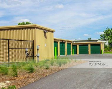 Storage Units for Rent available at 1550 Edgewood Ave W, Jacksonville, FL 32208