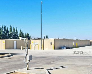 Photo 2 of Derrel-s Mini Storage - 6788 East Shepherd Avenue, Clovis, CA