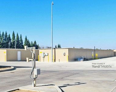 Storage Units for Rent available at 6788 East Shepherd Avenue, Clovis, CA 93619