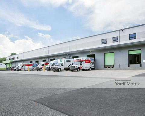 Photo 6 of Extra Space Storage - 27 Bond Street, Central Valley, NY