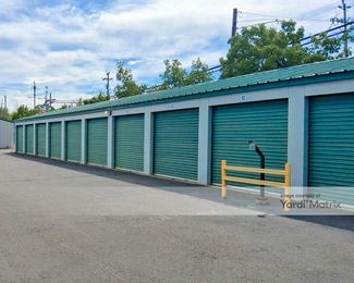 Photo 6 of Metro Self Storage - 2749 Sycamore Lane, Anderson, CA
