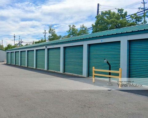 Photo 6 of Metro Self Storage - 2749 Sycamore Lane, Anderson, CA