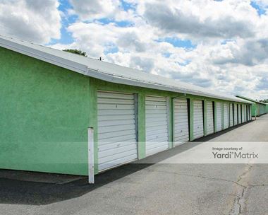 Storage Units for Rent available at 2909 Tarmac Road, Redding, CA 96003