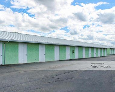 Storage Units for Rent available at 2909 Tarmac Road, Redding, CA 96003